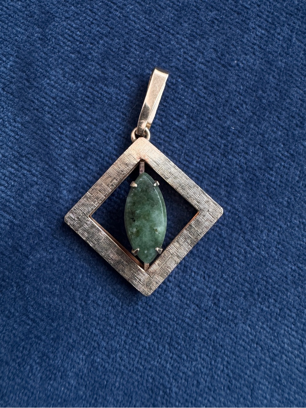 Carl-Art Inc. 1/20 12k Gold filled With Green stone Pendant